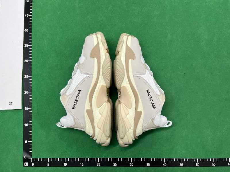 Balenciaga Triple S -2