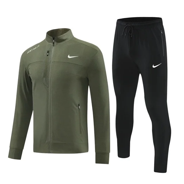 Nike Tracksuit -4