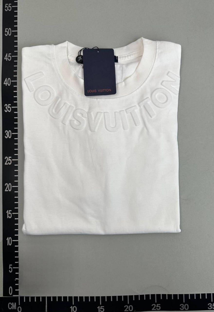 Louis Vuitton Tee -3