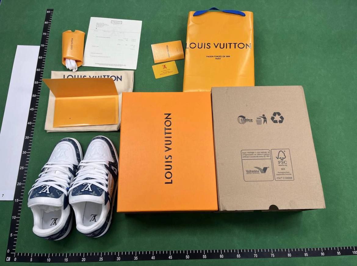 Louis Vuitton LV Trainer Sneakers [20 styles] -4