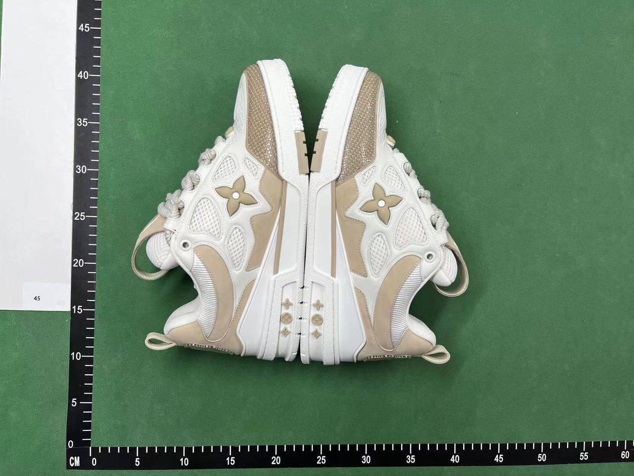 LV Trainer & Arch Light Sneakers [40 styles] -2
