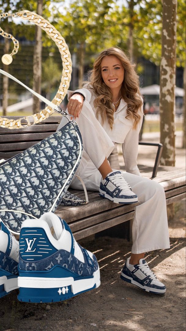 Louis Vuitton Trainer Sneakers [22 styles] -4