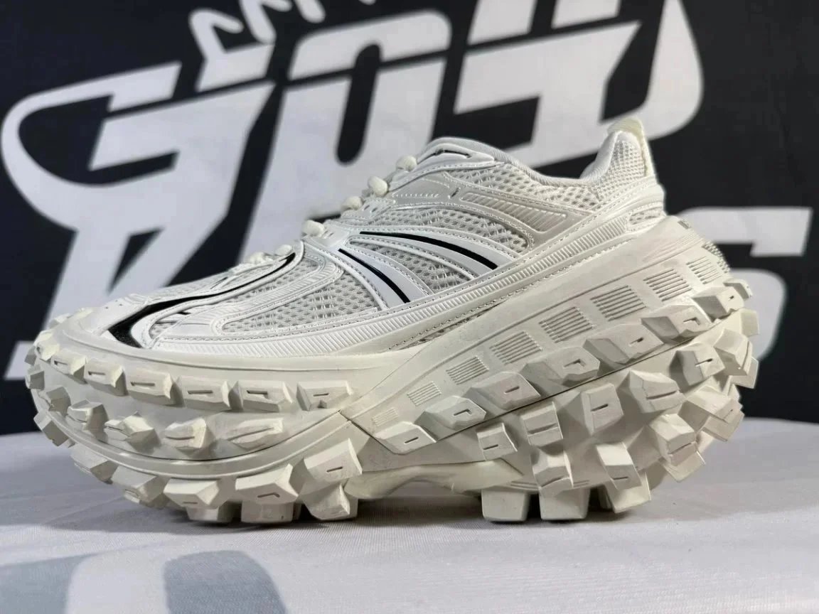 Balenciaga Defender Sneakers [10 styles -2