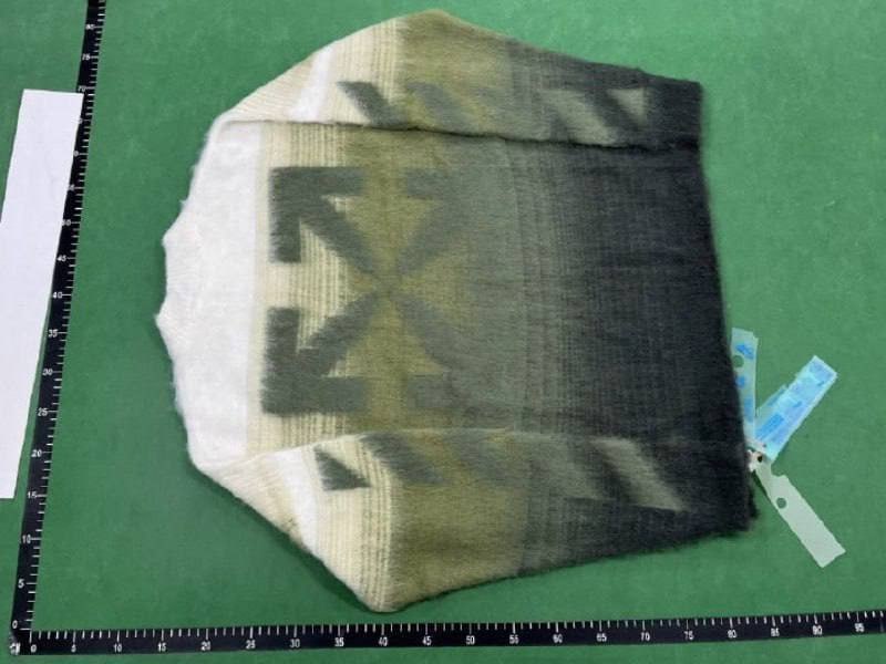 OFF-WHITE Arrow Motif Sweaters [32 styles] -4