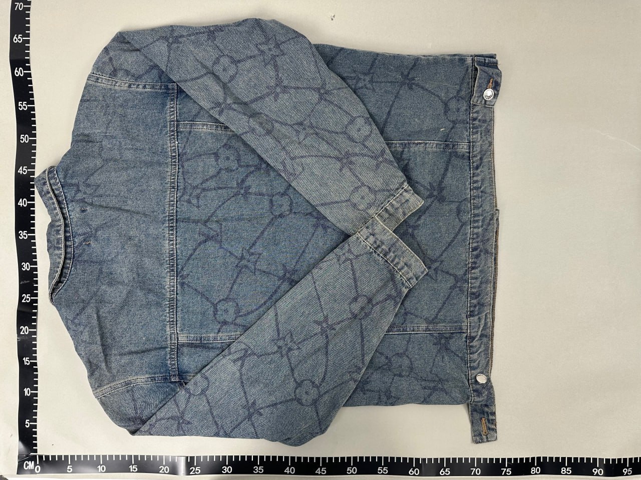 Louis Vuitton Coat -4