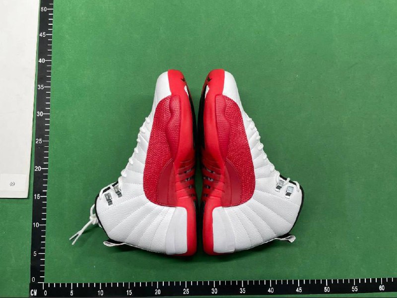 NIKE AIR JORDAN 12 -3